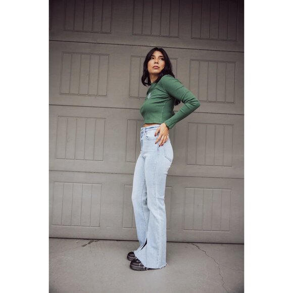 HIDDEN JEANS RYAN CLEAN SIDE SLIT BOOTCUT PANTS - LIGHT WASH - Picture 3 of 3